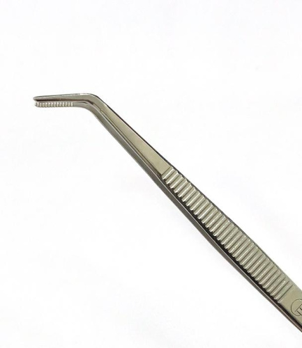 Пинцет изогнутый СТРУМ