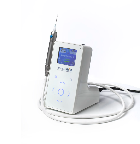 Аппарат лазерный стоматологический Doctor smile (Доктор Смайл), модель Wiser, 14W  (диодный) серт.